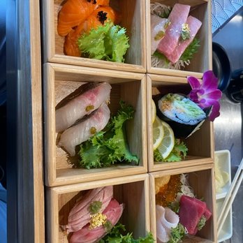 Sushi Dan - Sushi Bars Near Me - Studio City, California Sushi Dan - Sushi Bars Near Me - Studio City, California