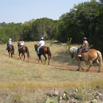 SunCrest Farm - Horseback Riding Near Me - Manor, Texas