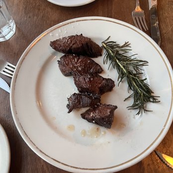 Luce - Flank Hanger Steak with Garlic & Rosemary - Italian Near Me - Portland, Oregon