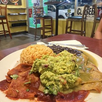 un solo sol - Chilaquiles (Raquel's) - Vegetarian Near Me - Los Angeles, California un solo sol - Chilaquiles (Raquel's) - Vegetarian Near Me - Los Angeles, California