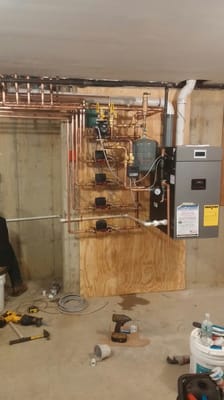 Expert Mechanical Logo