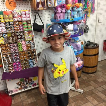 Lucky 7 - Gift Shops Near Me - Reno, Nevada Lucky 7 - Gift Shops Near Me - Reno, Nevada