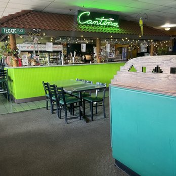 Los Aztecas II - Bar - Mexican Near Me - Galena, Illinois