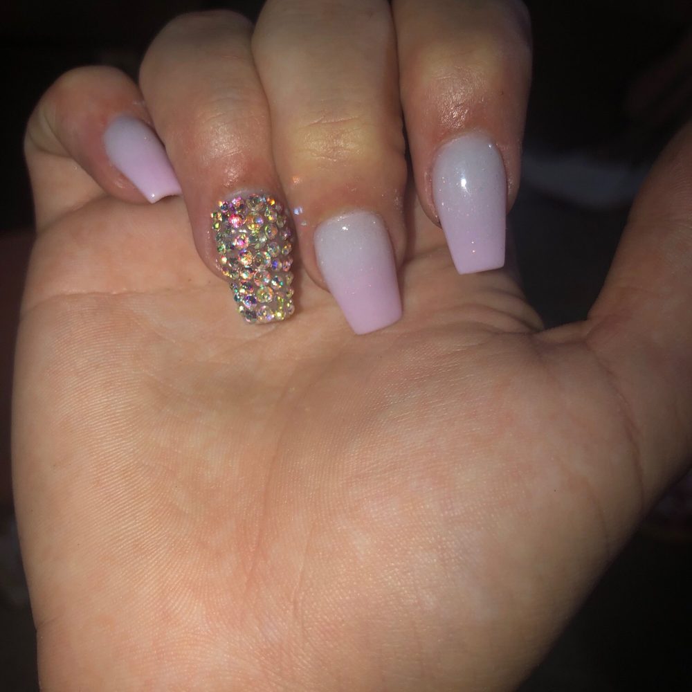 Hollywood Nails - Middle finger is completely crooked. - Nail Salons Near Me - Pleasant Hill, California Hollywood Nails - Middle finger is completely crooked. - Nail Salons Near Me - Pleasant Hill, California