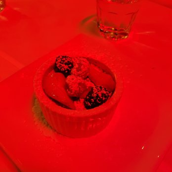 The Marlowe Restaurant and Bar - Creme brulee has fruit on top - Lounges Near Me - Richmond Hill, Ontario The Marlowe Restaurant and Bar - Creme brulee has fruit on top - Lounges Near Me - Richmond Hill, Ontario