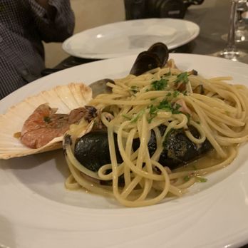 Trattoria Roberto - Tuscan Near Me - Florence, FI