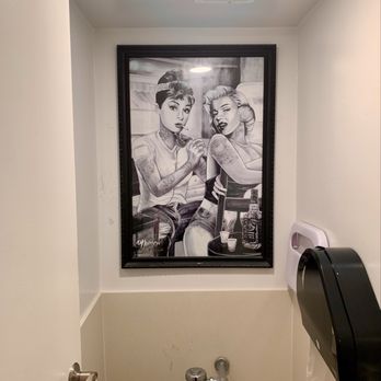 Galaxy Diner - Women's bathroom - Diners Near Me - Flagstaff, Arizona