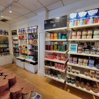 Bath & Body Works - Buy 2 get 2 candles. - Cosmetics & Beauty Supply Near Me - Norcross, Georgia Bath & Body Works - Buy 2 get 2 candles. - Cosmetics & Beauty Supply Near Me - Norcross, Georgia