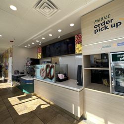 Auntie Anne's