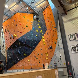 Stone Age Climbing Gym - I miss this place. We raised our kids in Stone Age 1 and then enjoyed this gym for a while. It's the best gym I have ever been in. Love it!