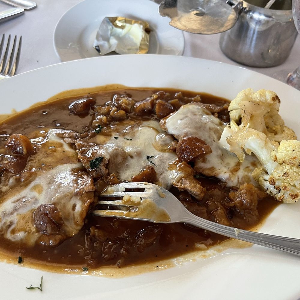 Tesoro - Veal Castagna - Italian Near Me - Westbury, New York Tesoro - Veal Castagna - Italian Near Me - Westbury, New York