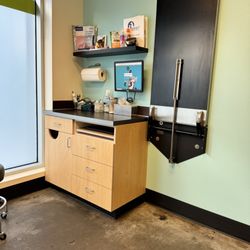 Pearl Animal Hospital - Office