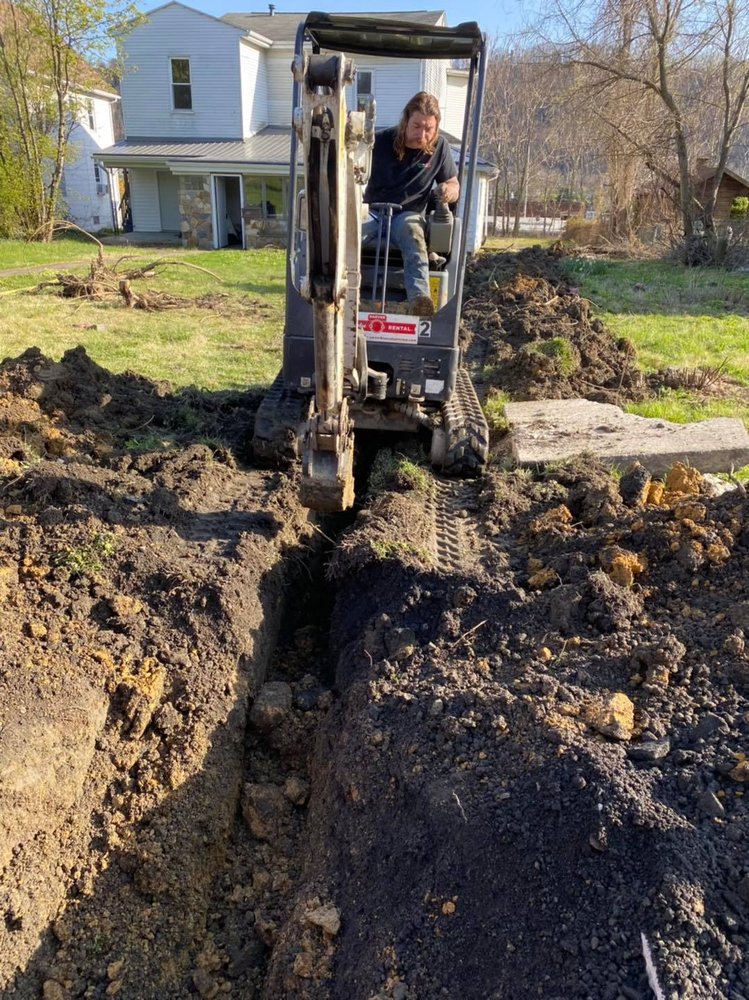 Slide of DeMonte Contracting