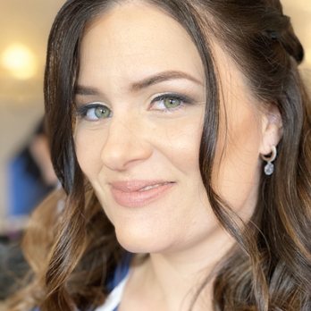 Anastasia Chicago - Sultry - Makeup Artists Near Me - Glenview, Illinois Anastasia Chicago - Sultry - Makeup Artists Near Me - Glenview, Illinois
