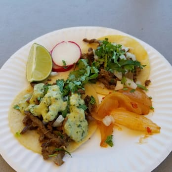 Tacos Pihuamo - Steak tacos. One with the cilantro salsa on top. - Mexican Near Me - Bend, Oregon Tacos Pihuamo - Steak tacos. One with the cilantro salsa on top. - Mexican Near Me - Bend, Oregon