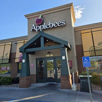 Applebee's Grill + Bar - The beautifully designed exterior of their building. - American Near Me - Roanoke, Virginia