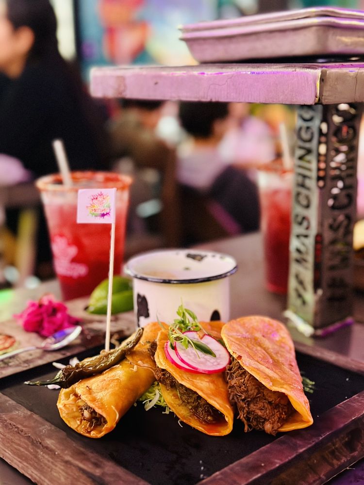 King & Queen Cantina
