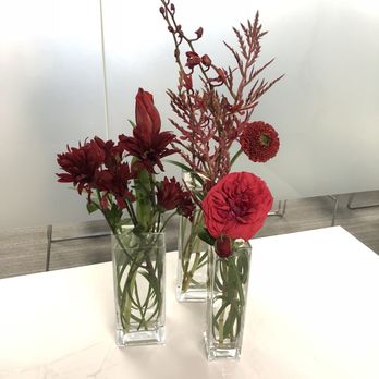 Nigella SF - Trio (I asked for clear vases instead of the black) - Florists Near Me - San Francisco, California Nigella SF - Trio (I asked for clear vases instead of the black) - Florists Near Me - San Francisco, California
