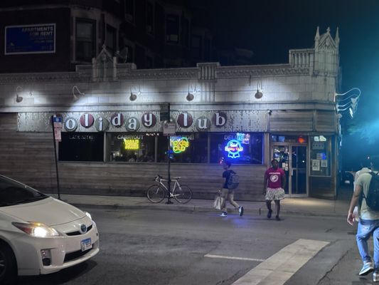 Holiday Club by null