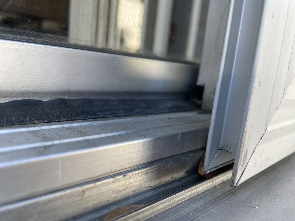 RELIABLE MOBILE SCREEN COMPANY Updated September 2024 33 Photos