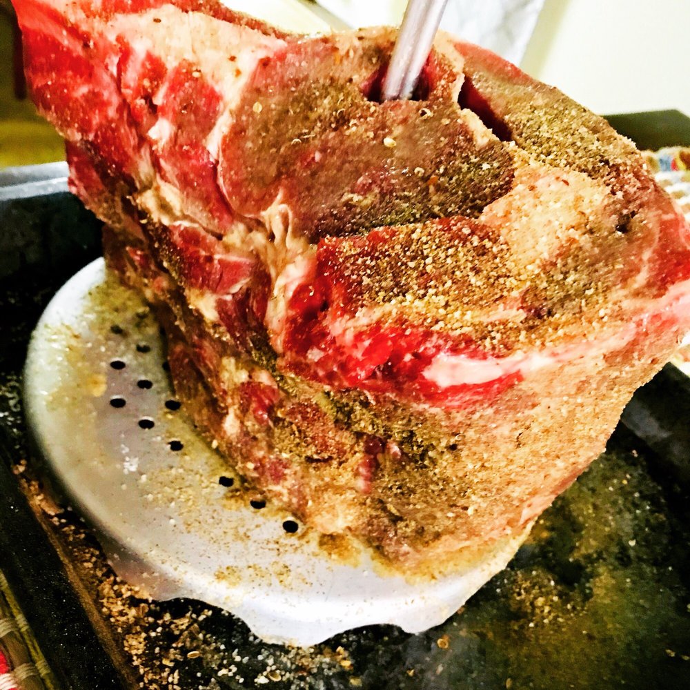 Johnston's Fresh Cut Meats Logo