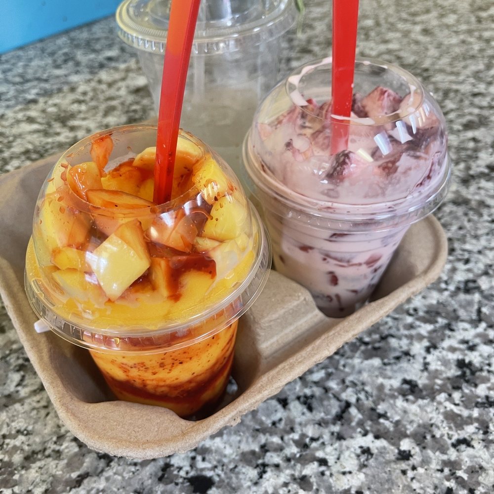 La Plazita Paleteria - Mangonada and fresas con crema - Ice Cream & Frozen Yogurt Near Me - Dinuba, California