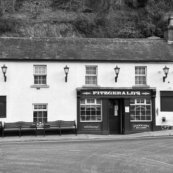 Fitzgerald's - Irish Pub Near Me - Avoca, WW