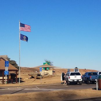 Rest Area - Very nice rest area to do an oil change! - Rest Stops Near Me - Ellsworth, Kansas Rest Area - Very nice rest area to do an oil change! - Rest Stops Near Me - Ellsworth, Kansas