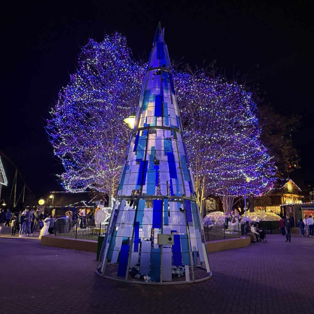 Carowinds - Amusement Parks Near Me - Charlotte, North Carolina