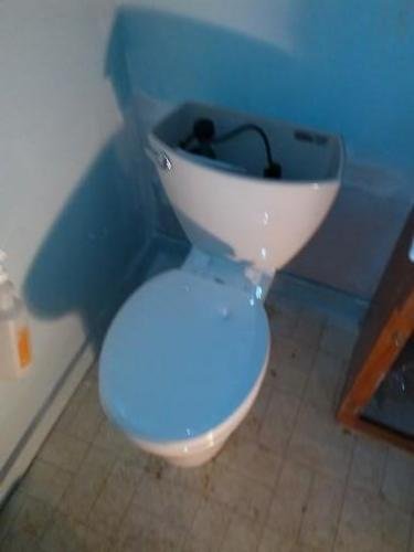 Slide of Wh Plumbing Service