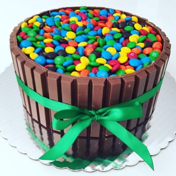 Red Apron Bakery - Kit kat and m&ms cake - Bakeries Near Me