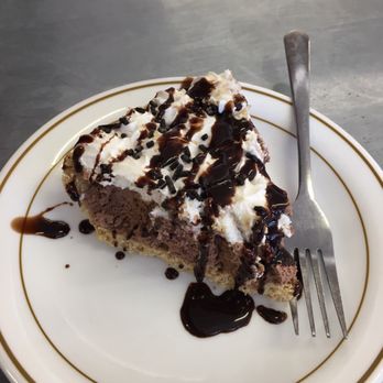 River Oaks Cafe - Chocolate cream pie - Breakfast & Brunch Near Me - Fort Worth, Texas