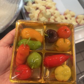 Bhan Kanom Thai - Luk Chup - Desserts Near Me - Los Angeles, California