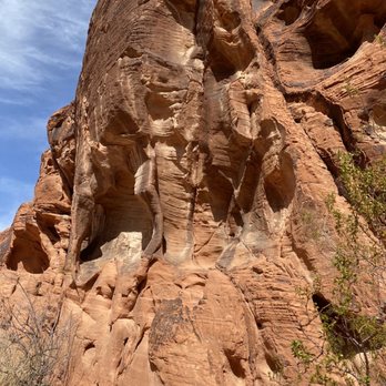 Mouse's Tank - Hiking Near Me - Overton, Nevada