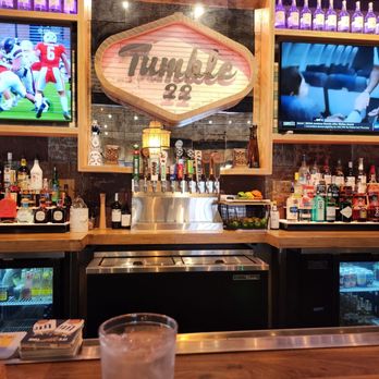 Tumble 22 - Full service bar - Chicken Shop Near Me - Houston, Texas