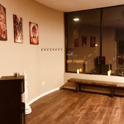 Sunshine Yoga - Our cubbie room.