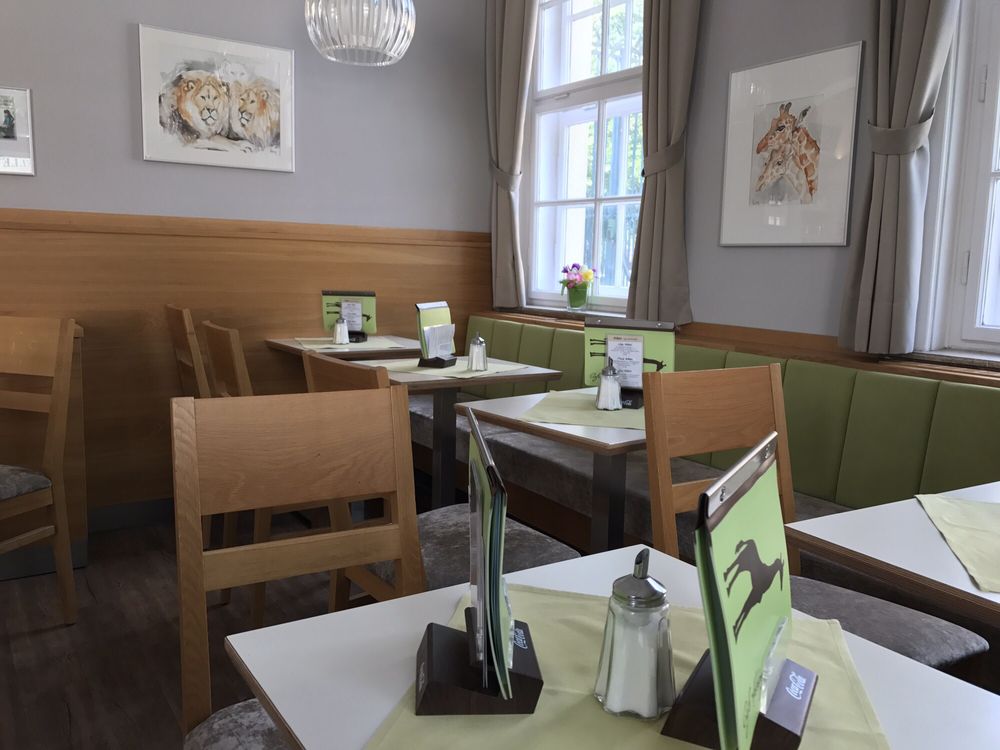 CAFÉ HIETZING Updated May 2024 Maxingstr. 13 b, Wien, Austria