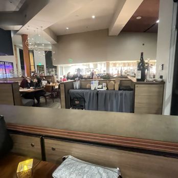Maynard's - New American Near Me - Silverdale, Washington