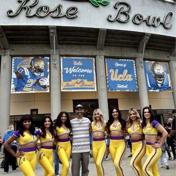 Rose Bowl Stadium - LA Lakers had cheerleaders at the UCLA game. - Stadiums & Arenas Near Me - Pasadena, California