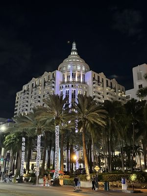 Loews Miami Beach Hotel by null