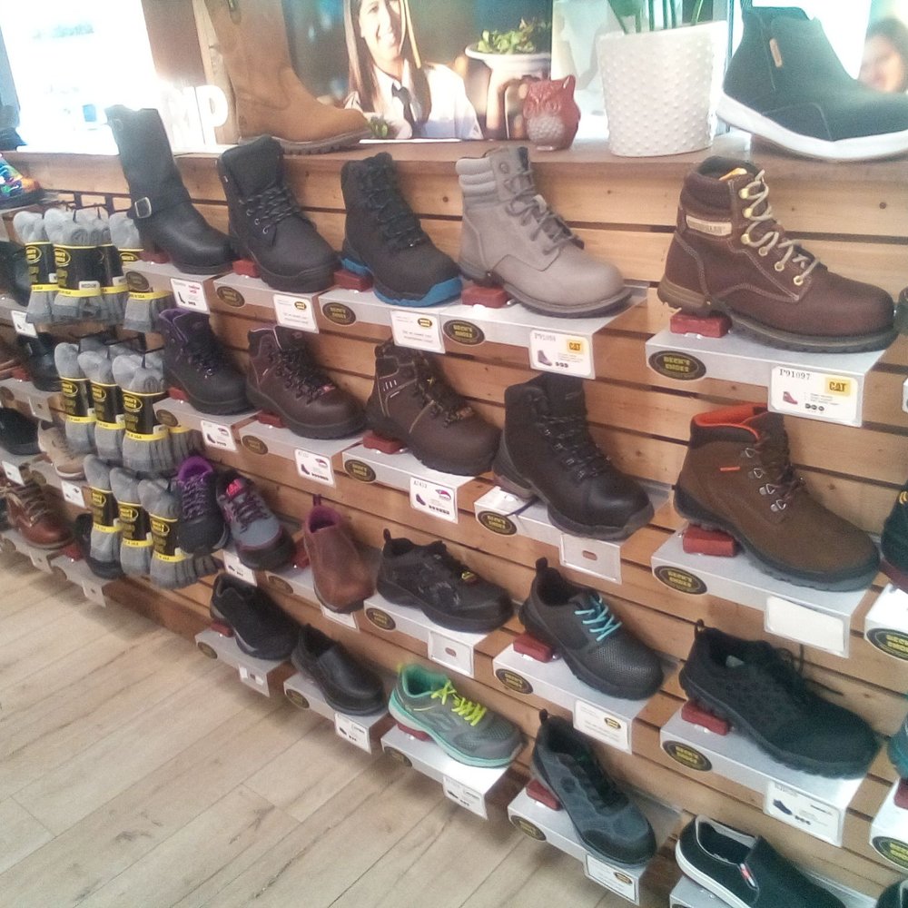 Beck's Shoes - You'll probably find a pair you like at this store - Shoe Stores Near Me - Fremont, California Beck's Shoes - You'll probably find a pair you like at this store - Shoe Stores Near Me - Fremont, California