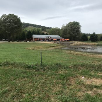 Henway Hard Cider - Outside view - Cideries Near Me - Bluemont, Virginia