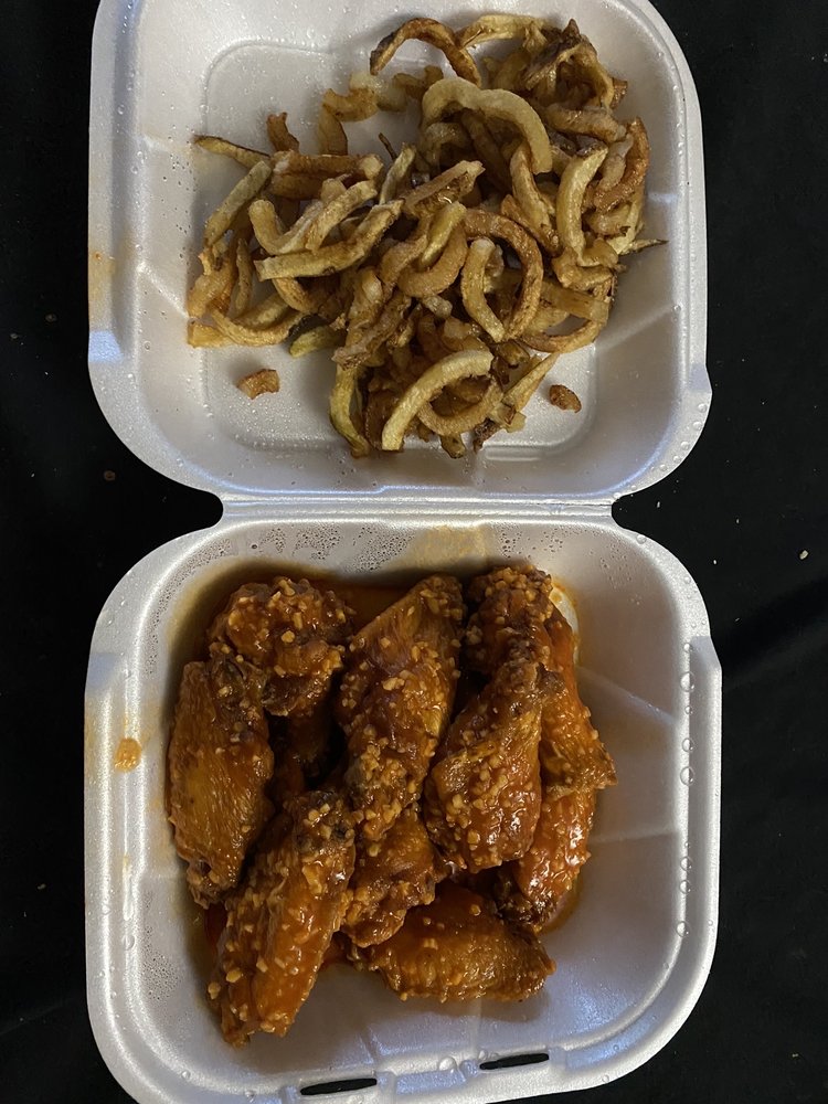 WINGZ WINGZZ WINGZZZ CLOSED Updated July 2024 53 Photos & 53