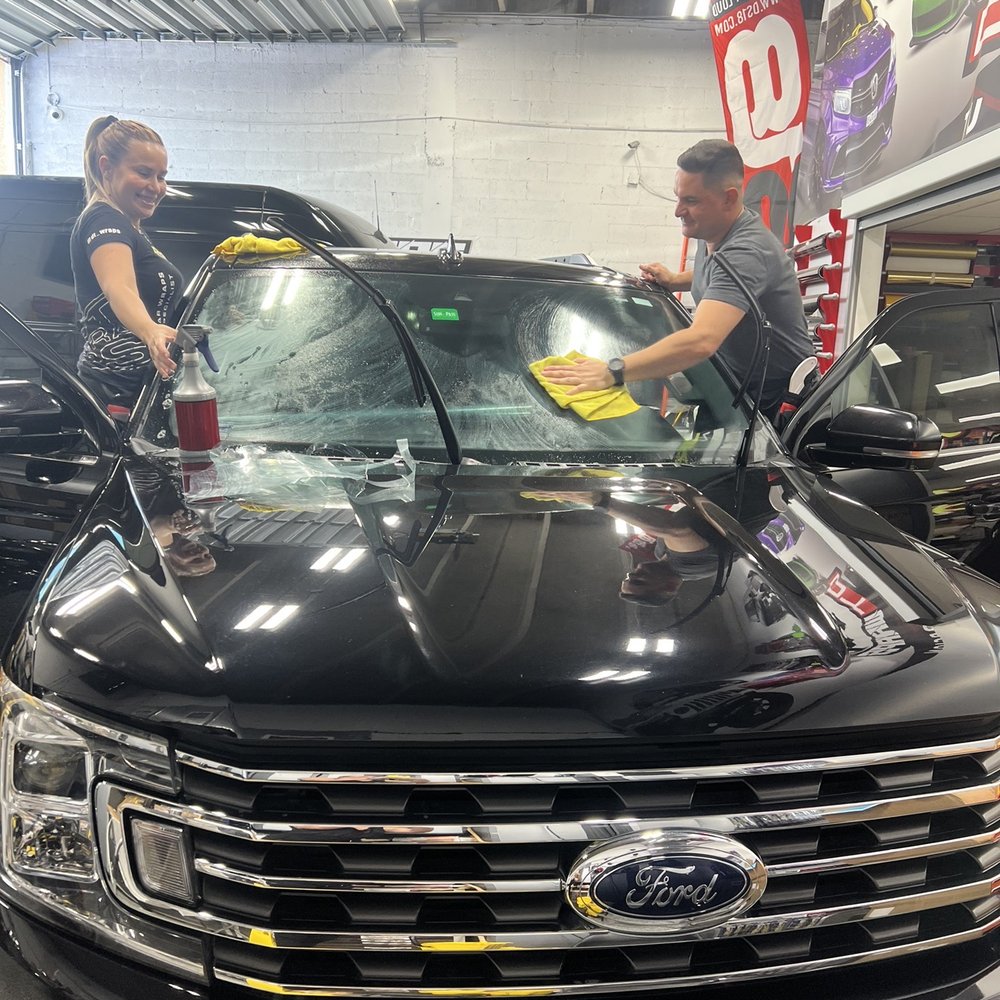 Doral Tinting - Inside the shop - Car Window Tinting Near Me - Miami, Florida Doral Tinting - Inside the shop - Car Window Tinting Near Me - Miami, Florida