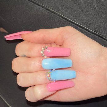T Nail - ken did my nails! i love them, he is great for acrylics :) - Nail Salons Near Me - Uvalde, Texas T Nail - ken did my nails! i love them, he is great for acrylics :) - Nail Salons Near Me - Uvalde, Texas