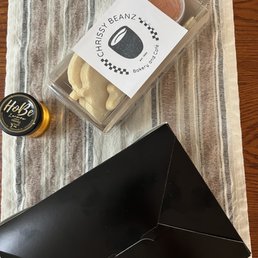 Local honey, sugar decorating kit. Pumpkin roll prepared and packaged perfectly Local honey, sugar decorating kit. Pumpkin roll prepared and packaged perfectly