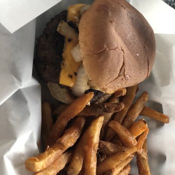 Janette's Super Burger - Amazingness - American Near Me - Georgetown, South Carolina