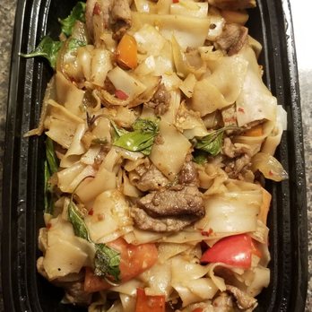 Kinnara Thai - Beef drunken noodles. My girls favorite! - Thai Near Me - Van Nuys, California