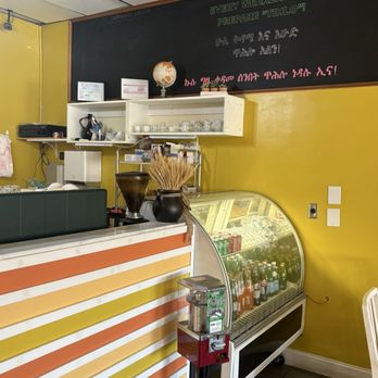 Urban Plaza Cafe - Ordering counter - Coffee & Tea Near Me - Aurora, Colorado Urban Plaza Cafe - Ordering counter - Coffee & Tea Near Me - Aurora, Colorado