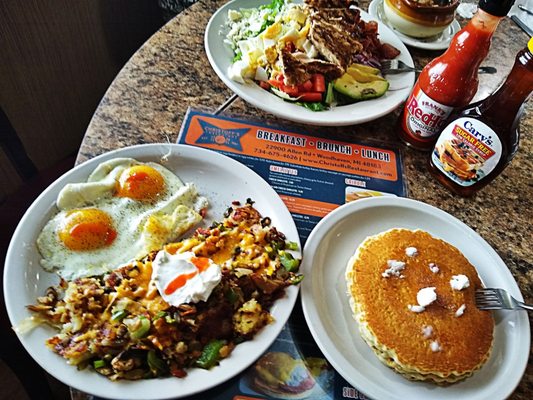 Christoff’s Restaurant by null